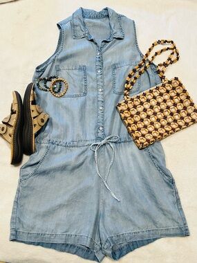 GAP 1969 Light Indigo Blue Sleeveless Button-Up Romper